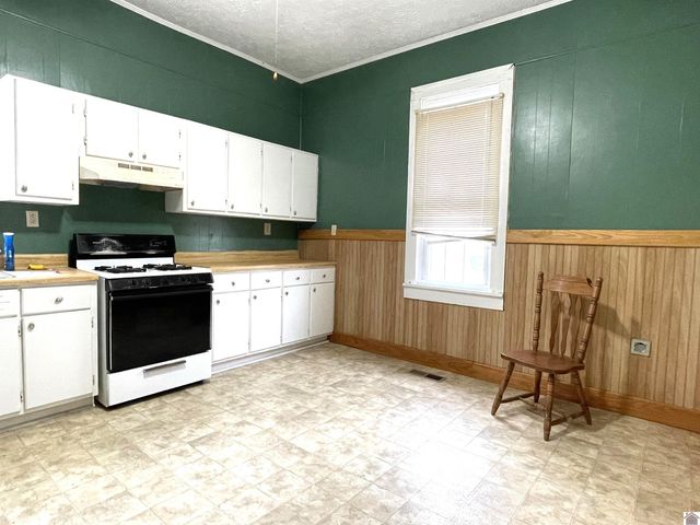 605 N Jefferson St, Princeton, KY 42445