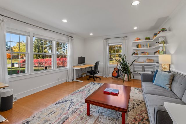 6435 Breamore Road, Indianapolis, IN 46220