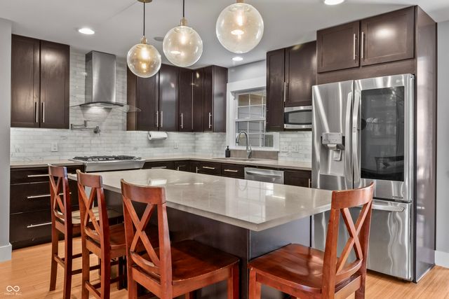 6435 Breamore Road, Indianapolis, IN 46220