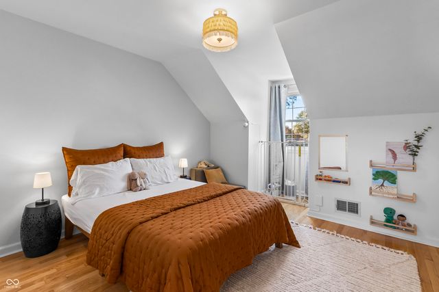 6435 Breamore Road, Indianapolis, IN 46220