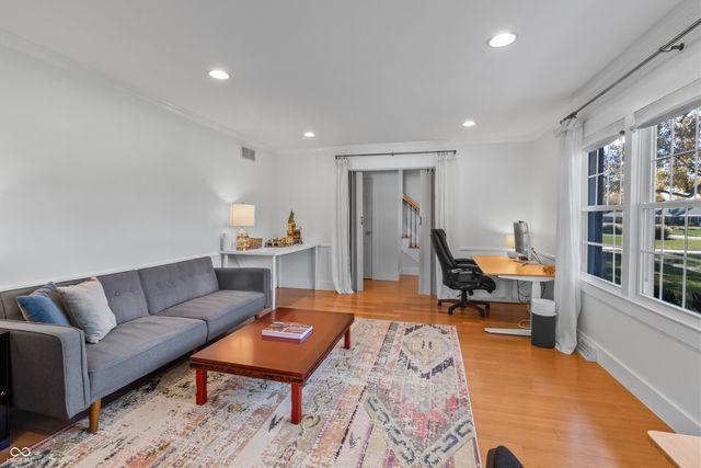 6435 Breamore Road, Indianapolis, IN 46220