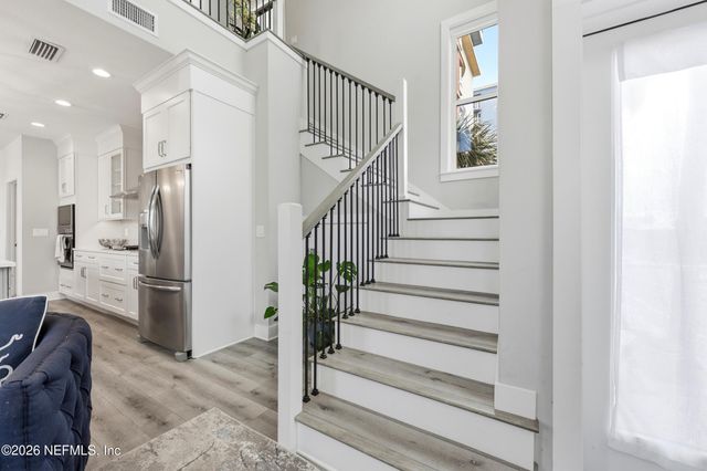 115 1ST Street S, Jacksonville Beach, FL 32250