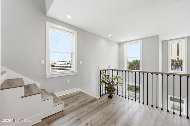 115 1ST Street S, Jacksonville Beach, FL 32250