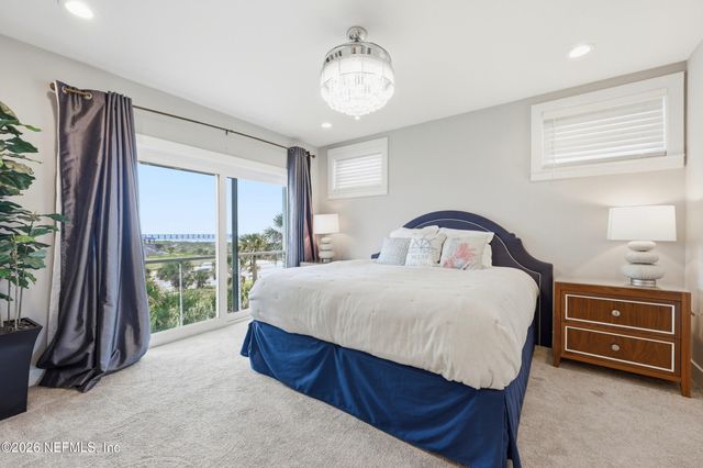 115 1ST Street S, Jacksonville Beach, FL 32250