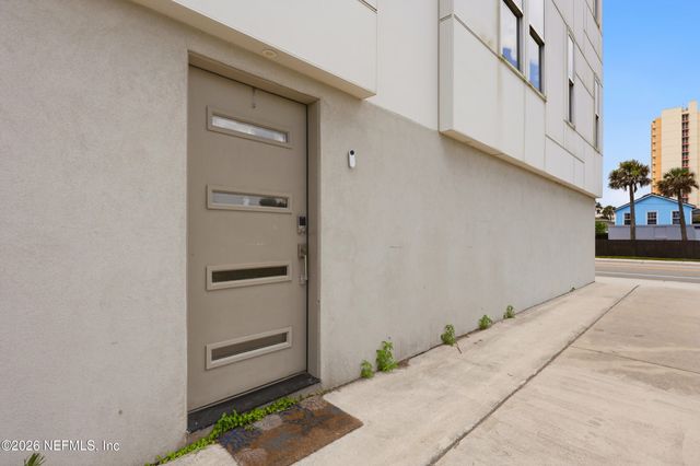115 1ST Street S, Jacksonville Beach, FL 32250