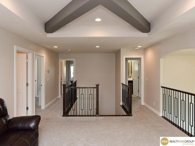 23603 Berry Street, Elkhorn, NE 68022