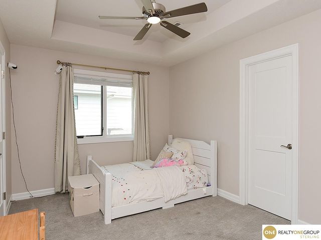 23603 Berry Street, Elkhorn, NE 68022