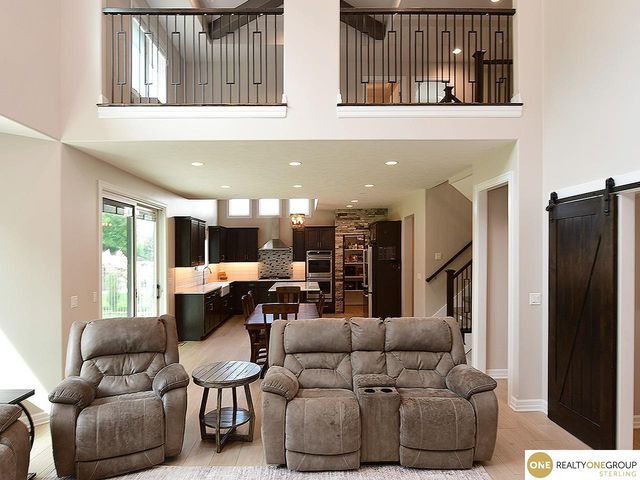 23603 Berry Street, Elkhorn, NE 68022