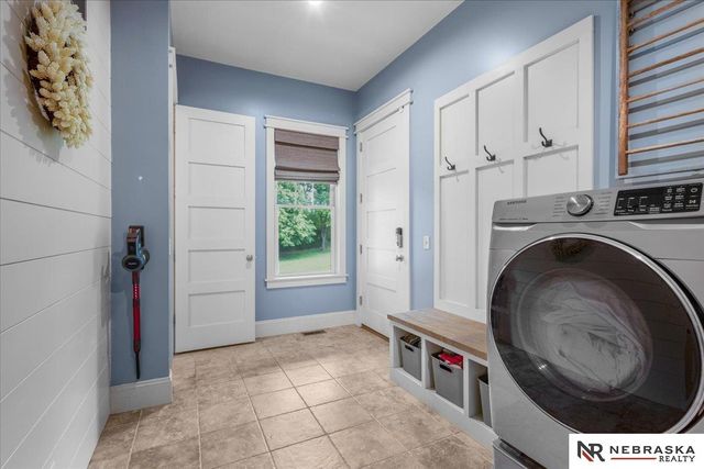 429 N 163rd Street, Omaha, NE 68118