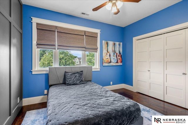429 N 163rd Street, Omaha, NE 68118