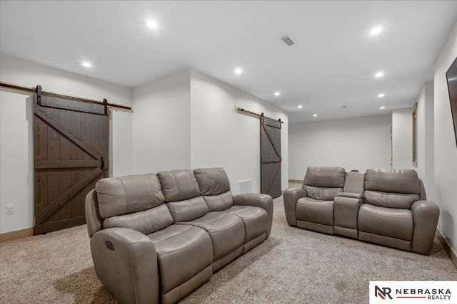 429 N 163rd Street, Omaha, NE 68118