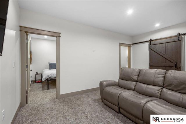 429 N 163rd Street, Omaha, NE 68118