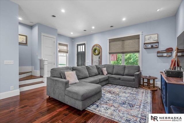 429 N 163rd Street, Omaha, NE 68118