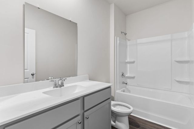 306 Ridley St, Longs, SC 29568