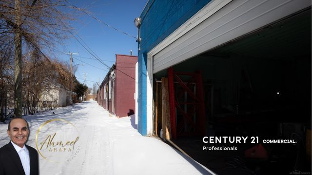 16813 WYOMING Street, Detroit, MI 48221