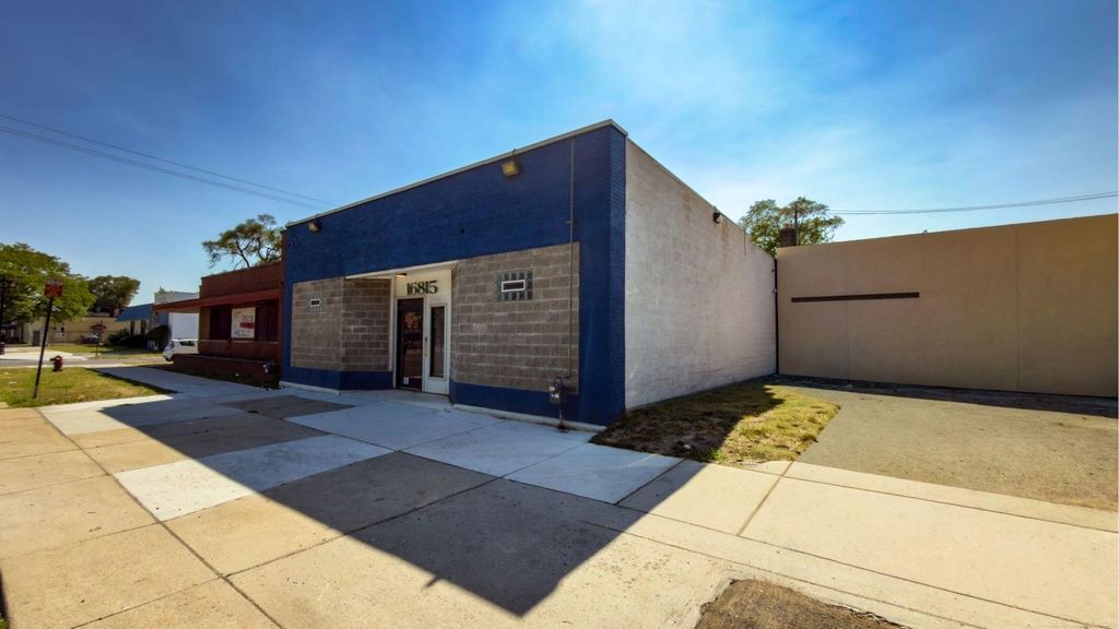 16813 WYOMING Street, Detroit, MI 48221