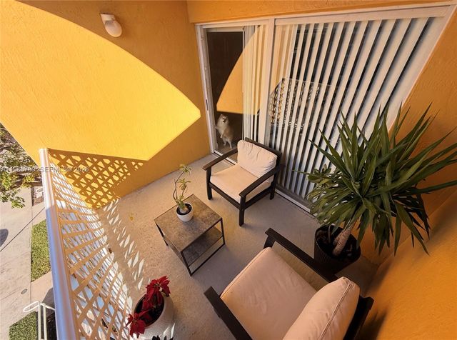 20930 SW 87th Ave 305, Cutler Bay, FL 33189