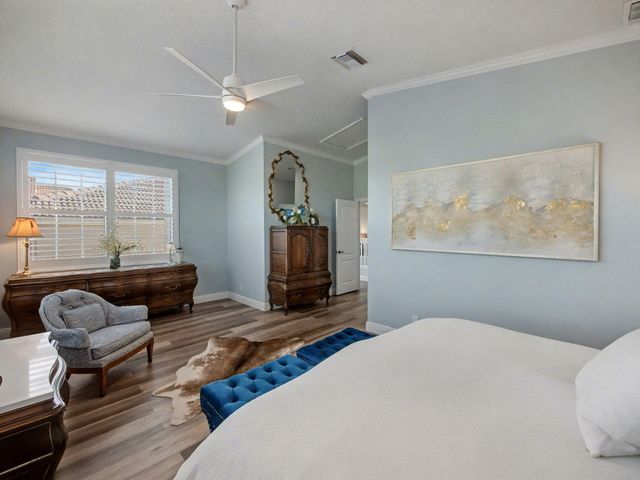 81 Via Verona, Palm Beach Gardens, FL 33418