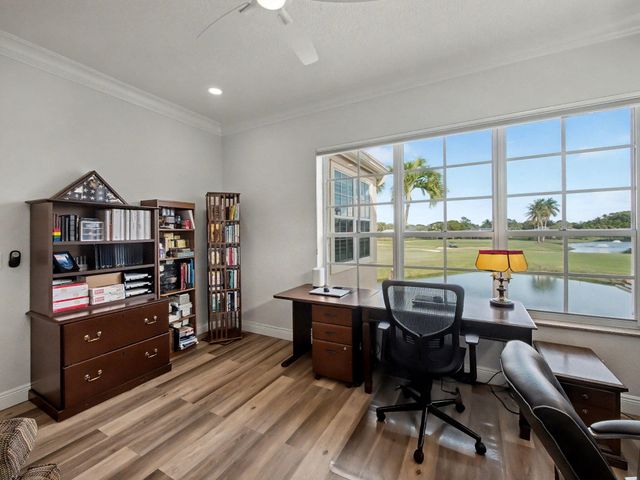 81 Via Verona, Palm Beach Gardens, FL 33418