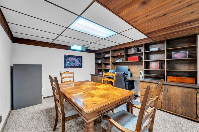 W248S7045 Sugar Maple DRIVE, Waukesha, WI 53189