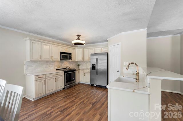 104 Heinz Road, Grover, NC 28073