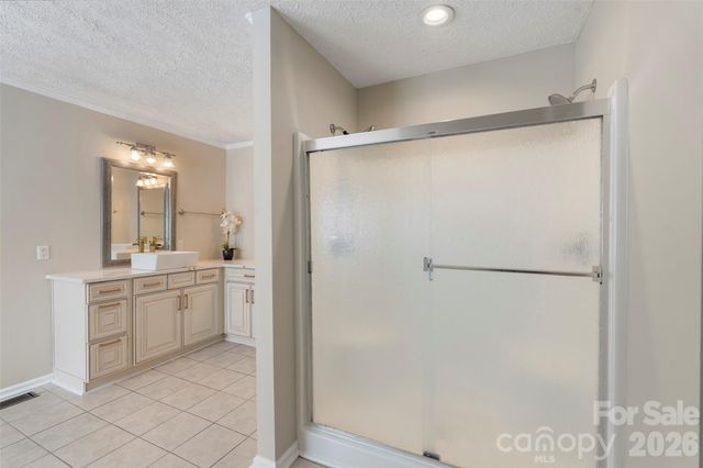 104 Heinz Road, Grover, NC 28073