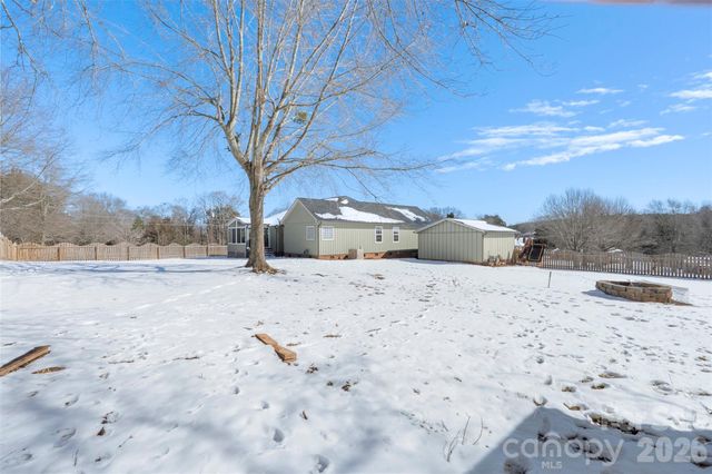 104 Heinz Road, Grover, NC 28073