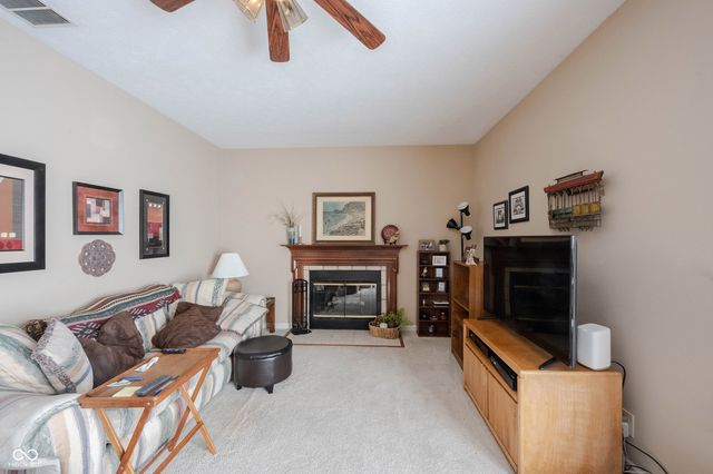 12559 Pointer Place, Fishers, IN 46038