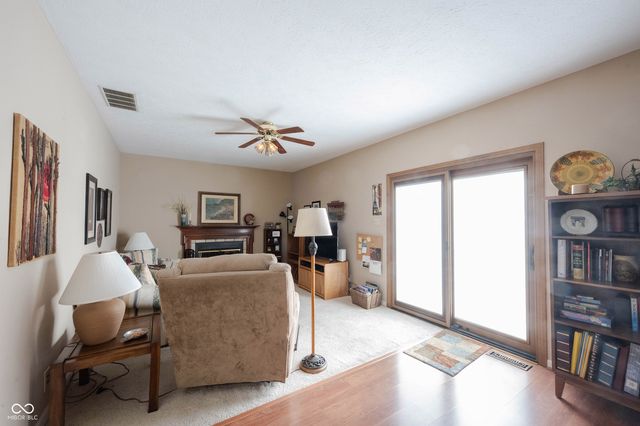 12559 Pointer Place, Fishers, IN 46038