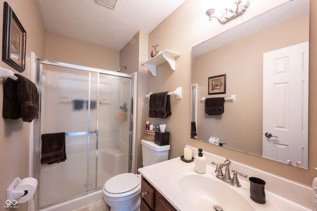 12559 Pointer Place, Fishers, IN 46038