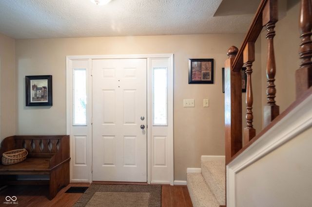 12559 Pointer Place, Fishers, IN 46038