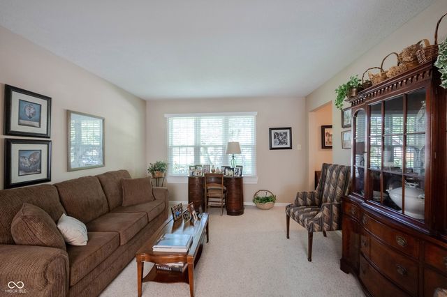 12559 Pointer Place, Fishers, IN 46038