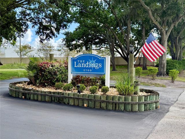 2700 NEBRASKA AVENUE 1-106, Palm Harbor, FL 34684