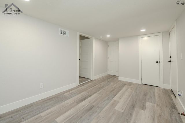 606 E WASHINGTON AVENUE, Iowa Park, TX 76367