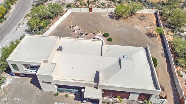 4939 E River Road, Tucson, AZ 85718