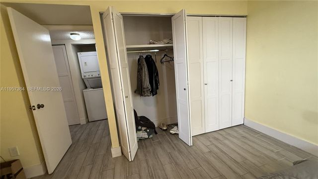 6800 Cypress Rd 501, Plantation, FL 33317