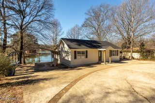 387 Black Bear Cove, Hernando, MS 38632