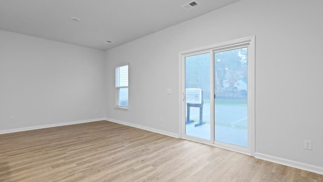 553 Gahagan Road, Summerville, SC 29486