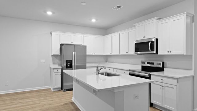 553 Gahagan Road, Summerville, SC 29486