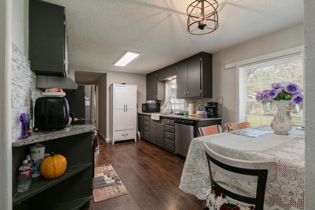 2410 South Fremont Avenue South, Springfield, MO 65804