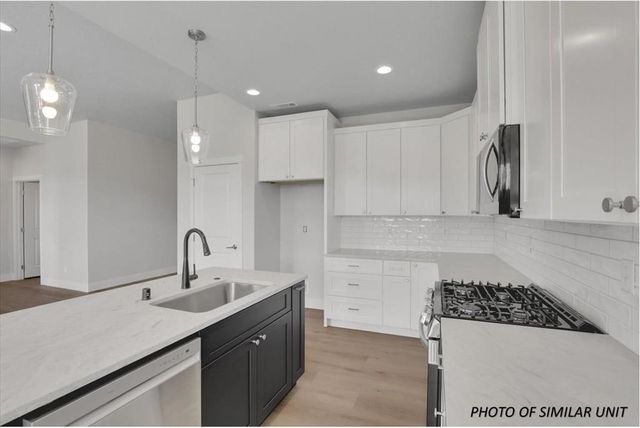 1109 - 21 N Country Club Dr, Deer Park, WA 99006