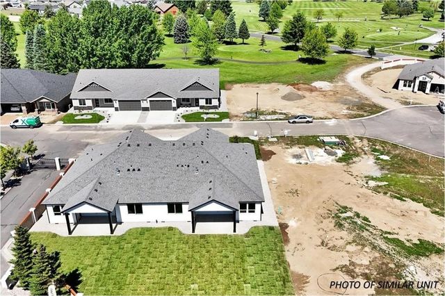 1109 - 21 N Country Club Dr, Deer Park, WA 99006