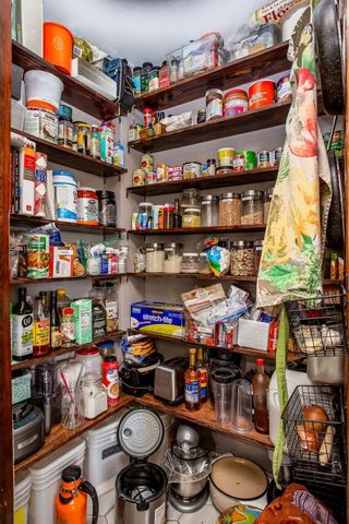 1001 E Hawthorne Ave, Colville, WA 99114