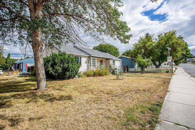 1001 E Hawthorne Ave, Colville, WA 99114