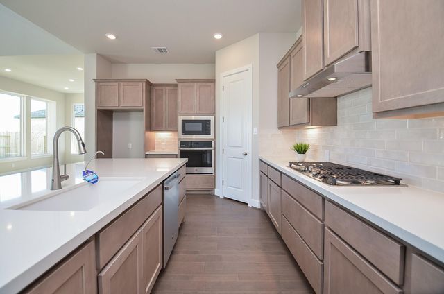 24310 Green Buffalograss Trail, Katy, TX 77493
