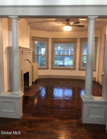 661 Myrtle Avenue, Albany, NY 12208