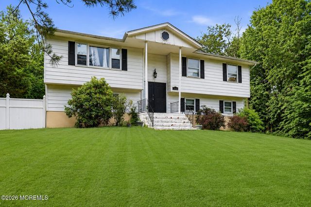 315 Grawtown Road, Jackson, NJ 08527