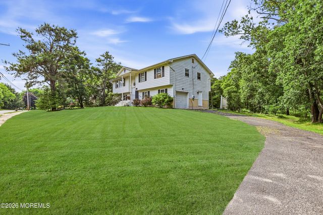 315 Grawtown Road, Jackson, NJ 08527