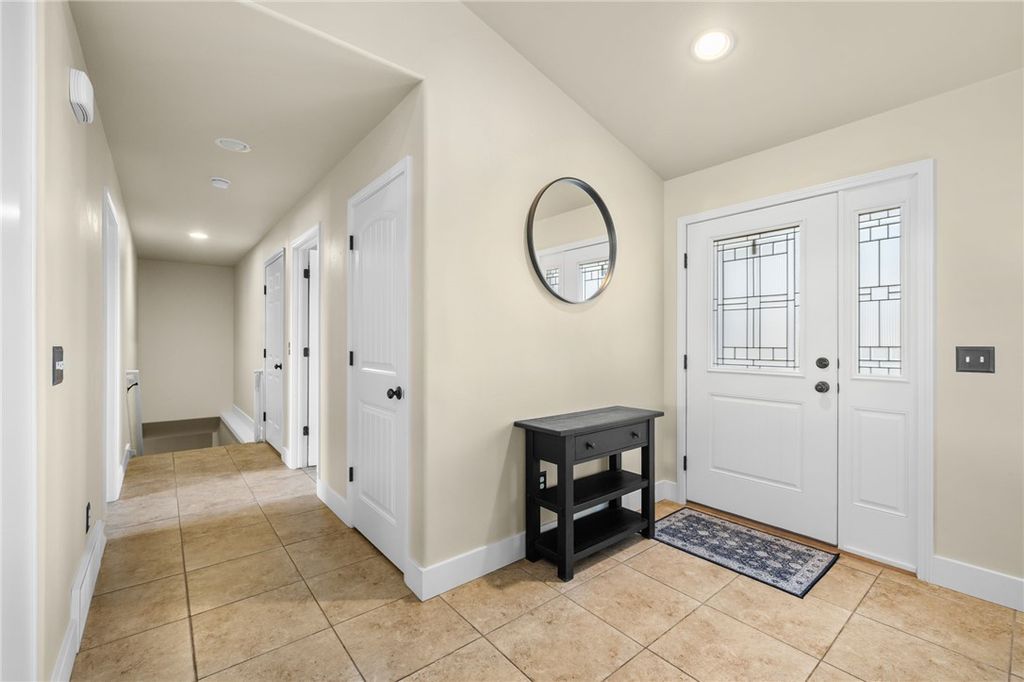 124 Feldspar Way, Billings, MT 59106 photo 4