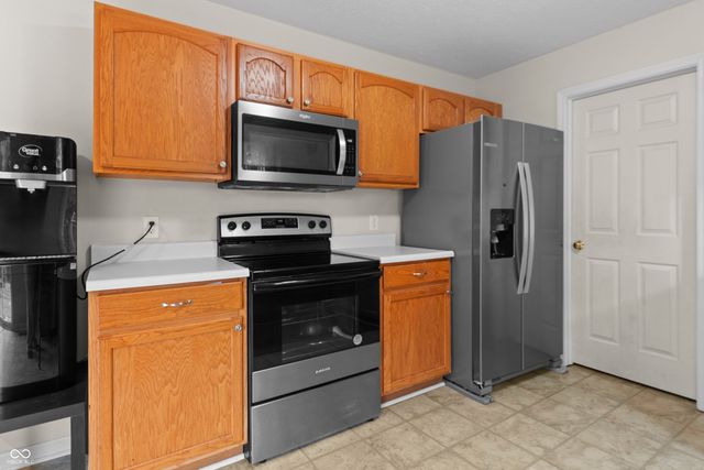 6430 Bonneville Drive, Indianapolis, IN 46237
